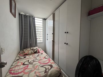 apartamento en venta en alameda del rio. Cod V105868