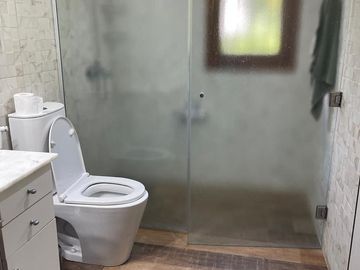 Importante chalet sobre lote de 1380 mts.