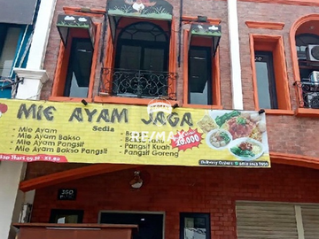 Dijual Ruko 3 Lantai Jagakarsa LT 125 m² SHM IMB