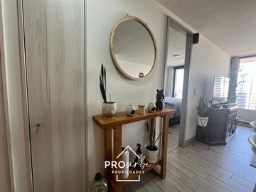 Venta 1D y 1B Estacionamiento Bodega vista oriente / Ñuñoa