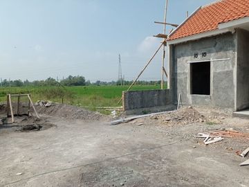 Rumah Modern Type 45/148 m2 Siap KPR Dekat Jl.Raya Jogja-Solo
