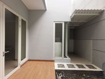 Dijual Rumah Baru Minimalis Wiyung Brantas Permai *LL