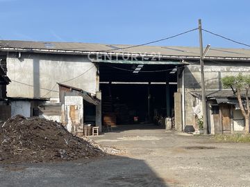 Bangunan Gudang Dan Kantor Di Tipar Cakung