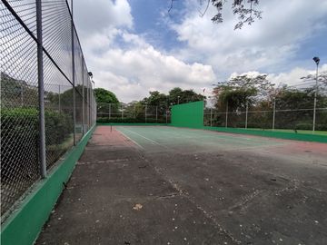 KM. 6.5 VIA A DAULE SE VENDE COMPLEJO COMERCIAL - INDUSTRIAL