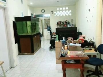 5 Bedroom House for sale