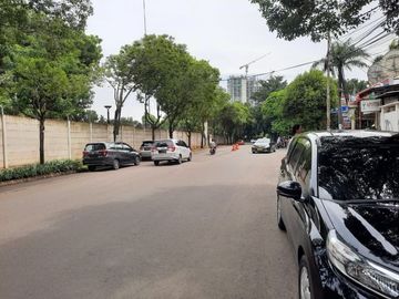 Tempat Usaha Strategis Dilokasi Bagus Di Sektor 9 - DW 2746