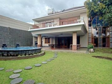 Dijual Cepat Rumah Mewah Di Setiabudi Ada Kolam Renang Turun Harga