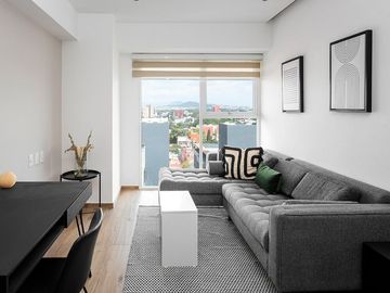 Condominio con spa, cine al aire libre, skybar, alberca, pista de jogging, gimn