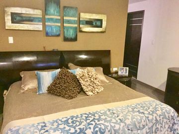 SE VENDE HERMOSA CASA
