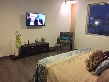 SE VENDE HERMOSA CASA