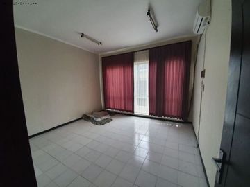Ruko Satelit Town Square SIAP PAKAI Hadap timur laut