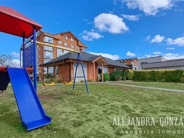Arriendo Dúplex 5D/3B, Condominio Alto Las Quemas, Osorno.