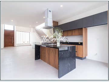 Casa en Zibatá 4 habitaciones, sótano y sala doble altura IG