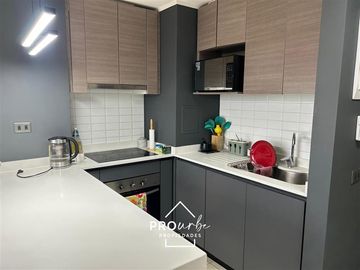 Semi amoblado listo para habitar de 2 dorm. en Macul