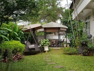 White house clasic mewah murah siap huni di cinere depok