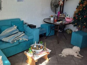 Casa en venta de 2 dorm. en El Monte