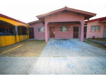 VENTA DE CASA EN SAN LORENZO LAS CUMBRES