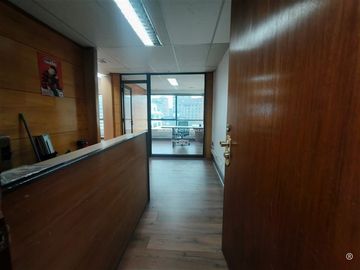 Oficina en arriendo en Providencia