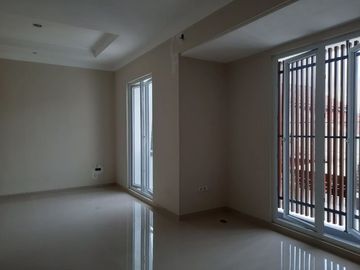 Rumah Cantik Siap Huni Di Sektor 9 Bintaro (Cpa 4151.BR)