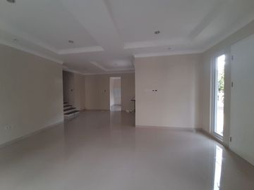 Rumah Cantik Siap Huni Di Sektor 9 Bintaro (Cpa 4151.BR)