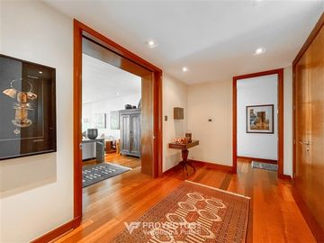 Departamento en venta de 3 dorm. en Las Condes