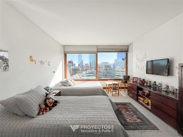 Departamento en venta de 3 dorm. en Las Condes