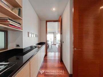 Departamento en venta de 3 dorm. en Las Condes