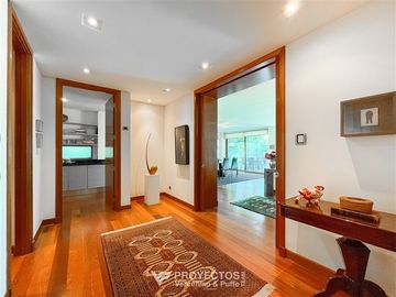 Departamento en venta de 3 dorm. en Las Condes