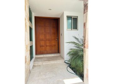 Casa En Venta En Cluster 999 Lomas De Angelopolis