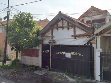 Rumah Luas Strategis di Jalan Raya Pucang Sewu Surabaya
