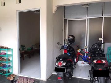 Rumah minimalis murah di Ngaliyan SIAP HUNI MASIH BAGUS