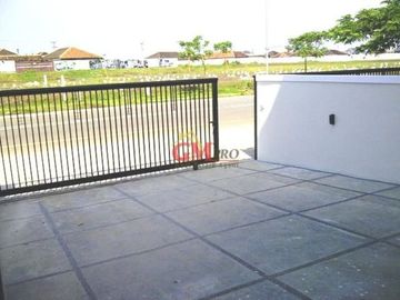 DIJUAL RUMAH DI BANDOENG TEMPO DOELOE KOTA BARU PARAHYANGAN BANDUNG - BARAT