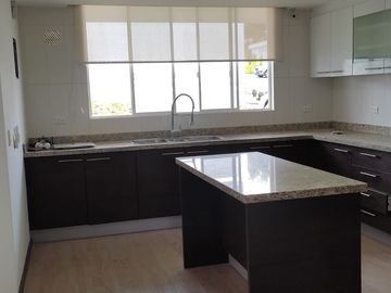 Venta de casa Sector Valle de los Chillos la Armenia 2 Veracruz II 250 M2
