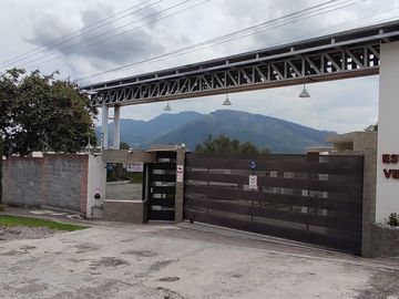 Venta de casa Sector Valle de los Chillos la Armenia 2 Veracruz II 250 M2