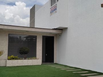 Venta de casa Sector Valle de los Chillos la Armenia 2 Veracruz II 250 M2