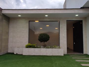 Venta de casa Sector Valle de los Chillos la Armenia 2 Veracruz II 250 M2