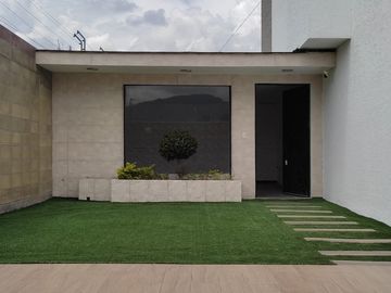 Venta de casa Sector Valle de los Chillos la Armenia 2 Veracruz II 250 M2