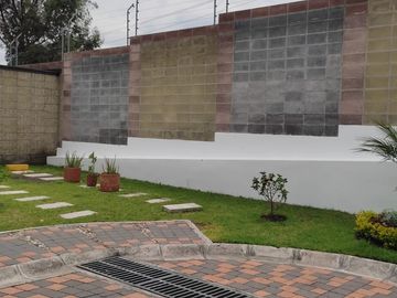 Venta de casa Sector Valle de los Chillos la Armenia 2 Veracruz II 250 M2
