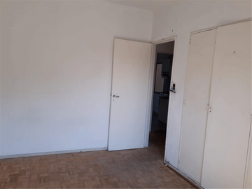 NUEVO PRECIO - Departamento en Venta en Caballito 3 ambientes c dependencia 72 m2 + balcón, al frente - Avellaneda 400