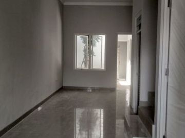 Rumah Baru Mewah RUNGKUT ASRI 1,65 M