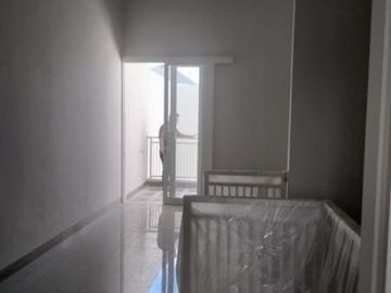 Rumah Baru Mewah RUNGKUT ASRI 1,65 M