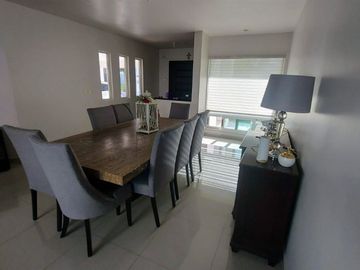 CASA EN VENTA EN ZONA CUMBRES