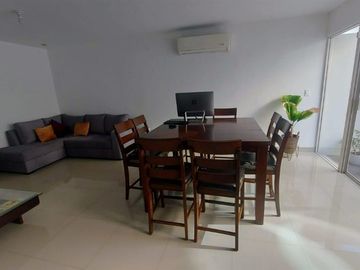 CASA EN VENTA EN ZONA CUMBRES