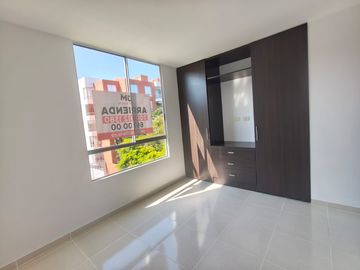 apartamento en arriendo en valle del lili. Cod A12244