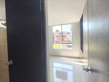 apartamento en arriendo en valle del lili. Cod A12244