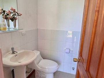 Parcela,8dorm7baños,estar,piscina,frutales,7estacionamientos