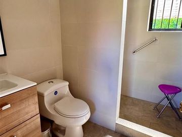 Parcela,8dorm7baños,estar,piscina,frutales,7estacionamientos
