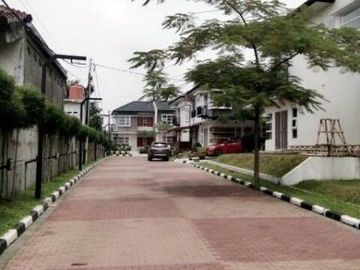 Rumah Cantik di Sariwangi Dekat Sarijadi & Geger Kalong