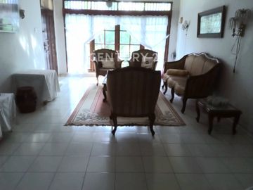 Rumah Lama Tanah Luas Strategis Di Jagakarsa Jakarta Selatan