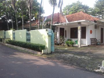 Rumah Lama Tanah Luas Strategis Di Jagakarsa Jakarta Selatan